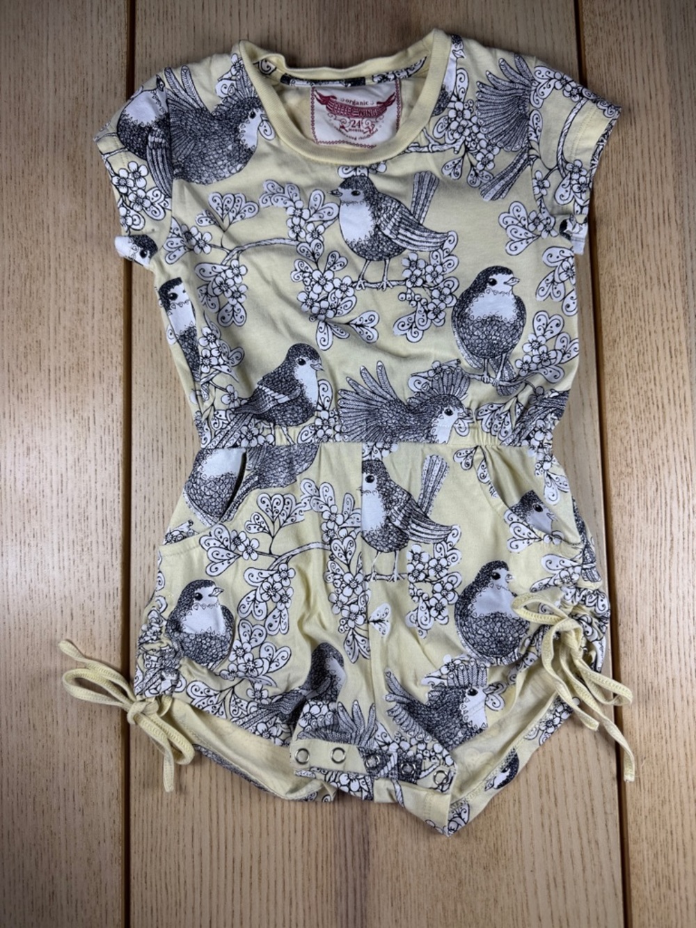 little Wings 100%organic cotton Yellow Bird-Print Romper 24 months